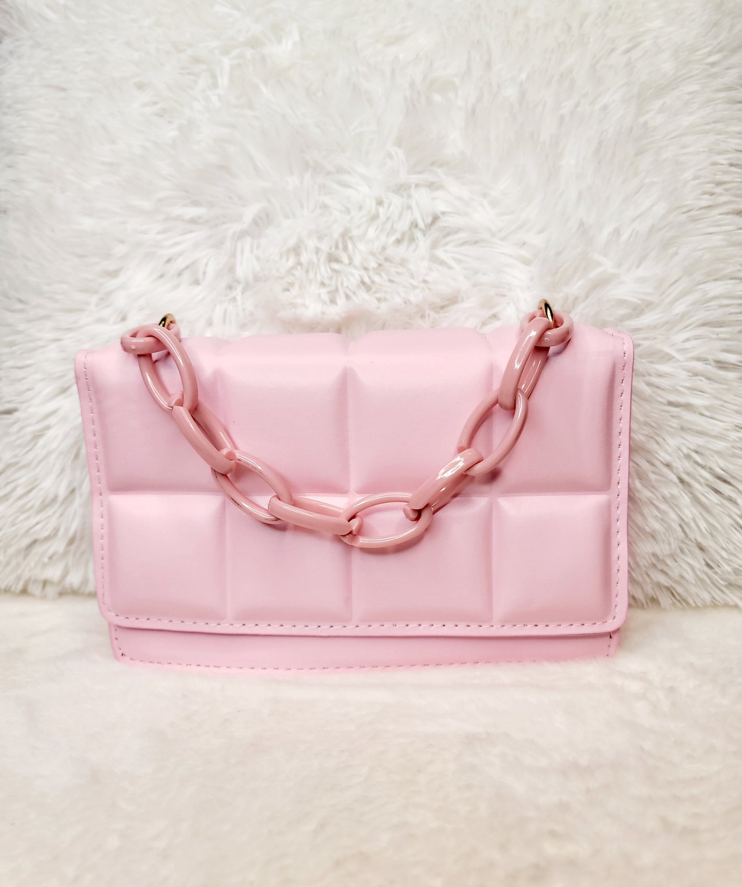 Quilted Purse w/ Colored Chain (variety of colors)