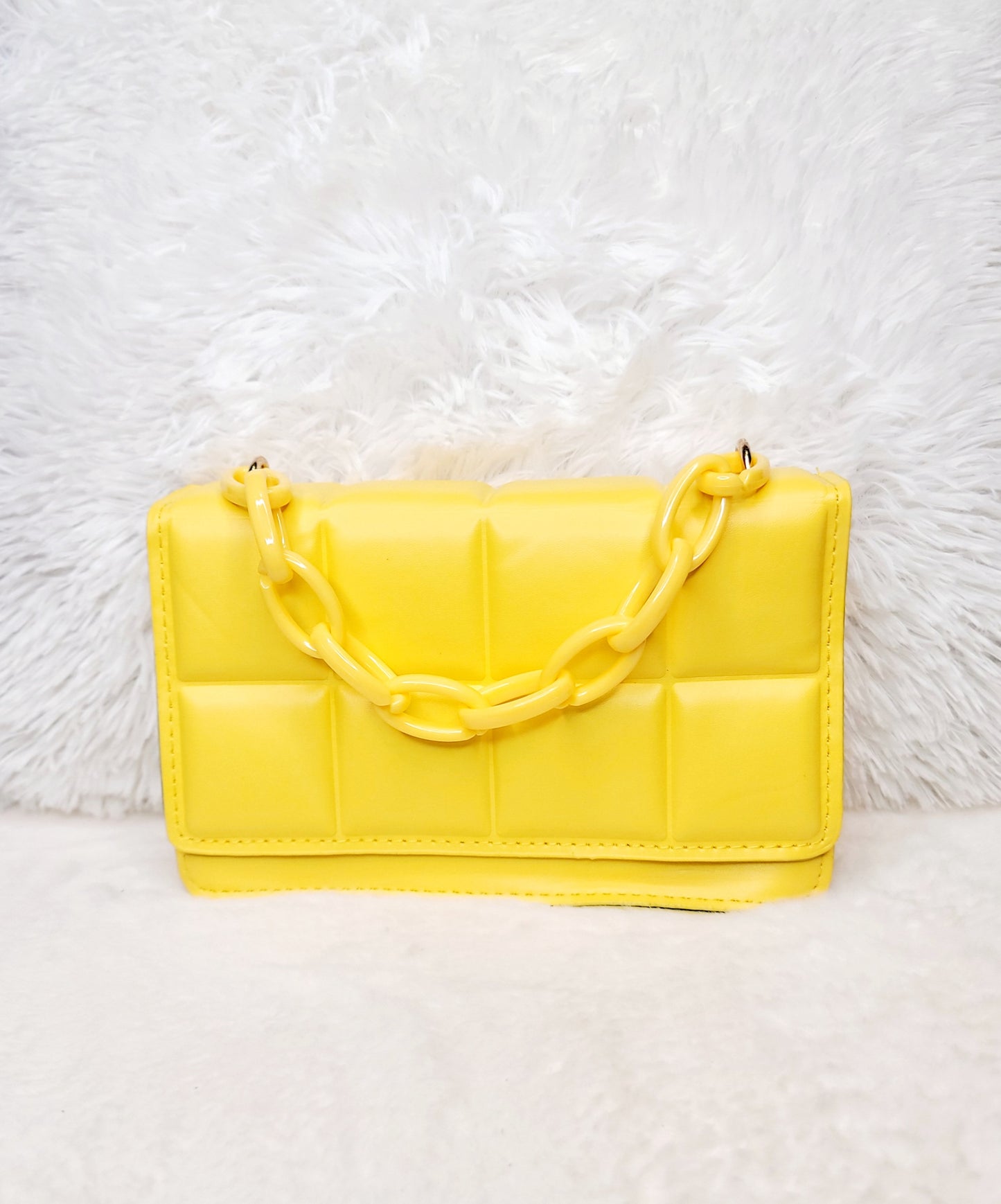 Quilted Purse w/ Colored Chain (variety of colors)
